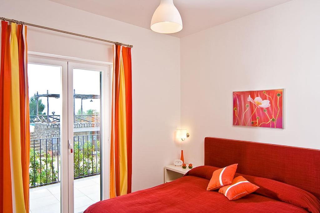 Le Capannelle Aparthotel Sant'Agata sui due Golfi Bagian luar foto