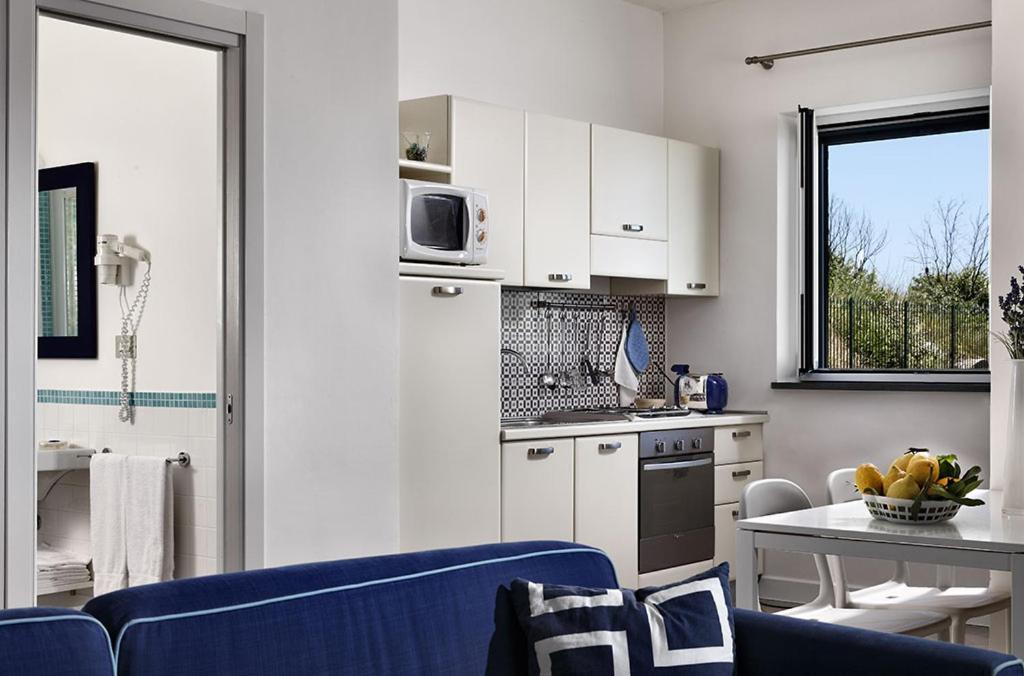 Le Capannelle Aparthotel Sant'Agata sui due Golfi Bagian luar foto